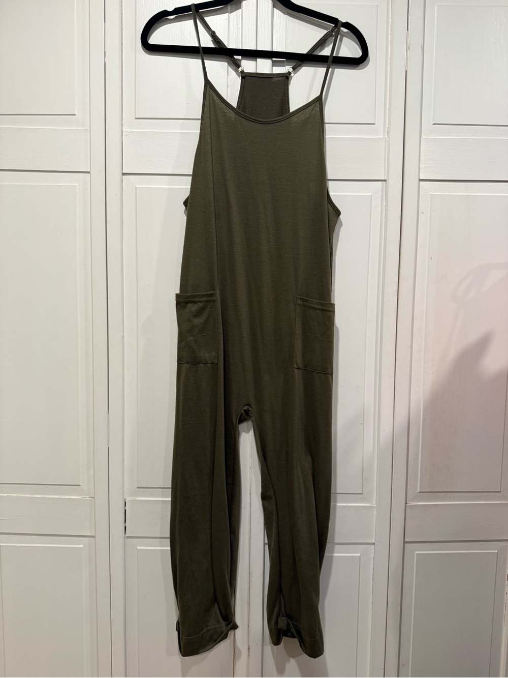 Jumpsuit size small GUC